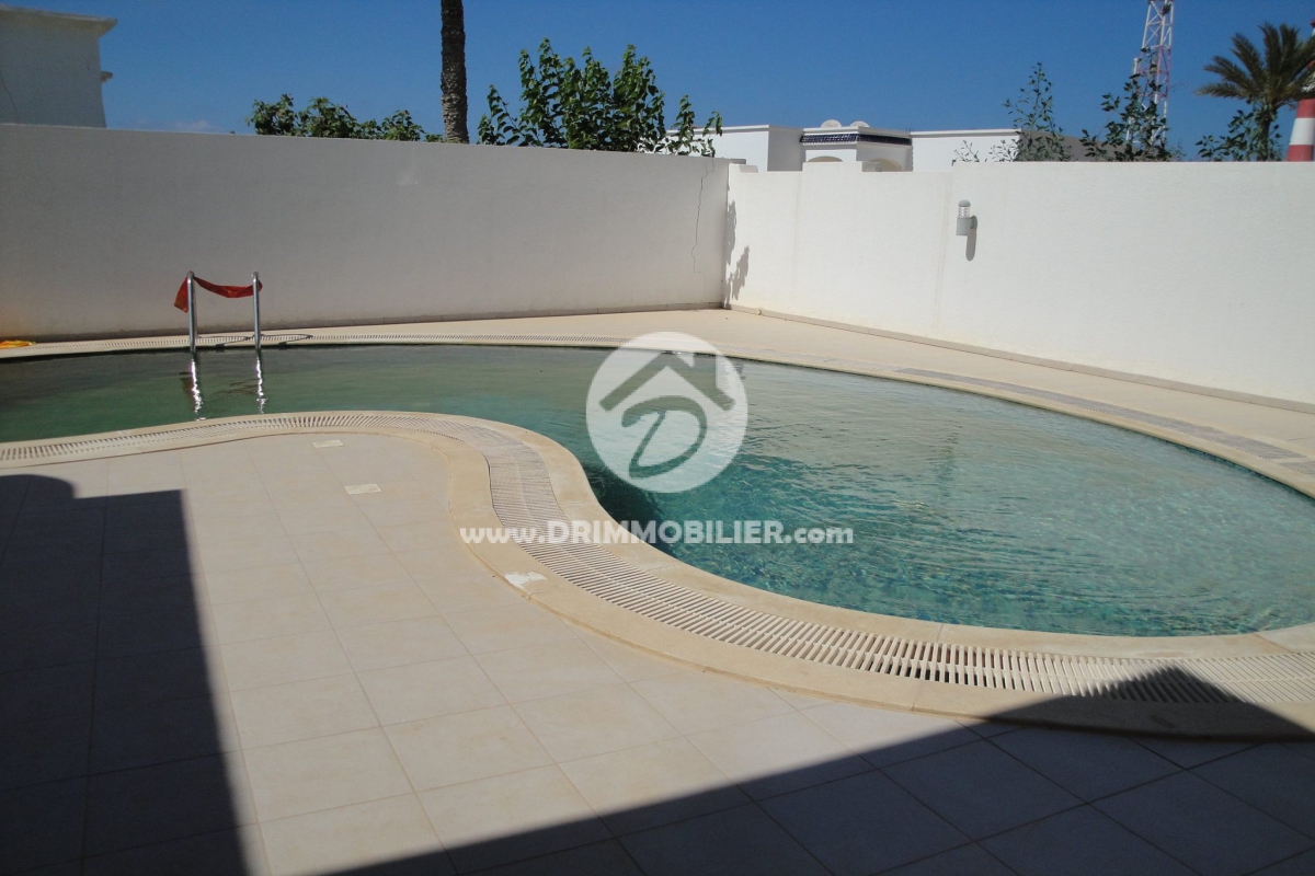 L 121 -   Villa avec piscine Djerba